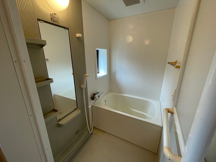 物件内観写真12　(バス／シャワールーム等)