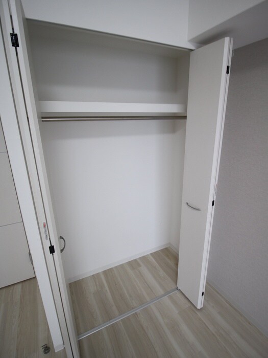 物件内観写真13　(収納)