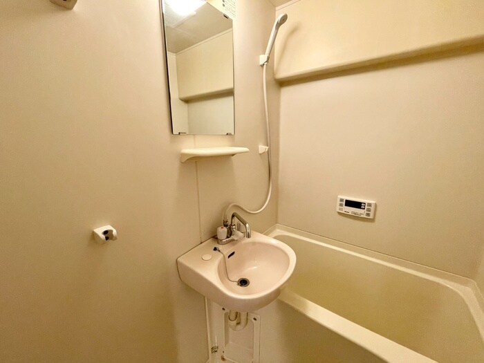 物件内観写真18　(洗面)