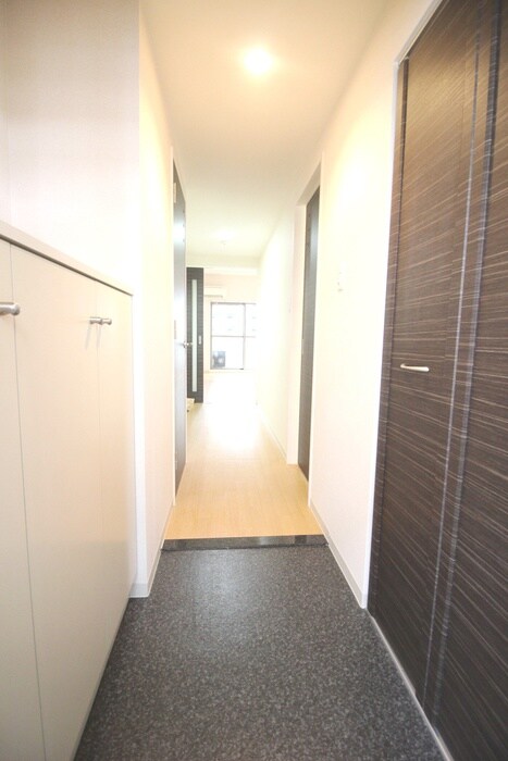 物件内観写真7　(廊下)