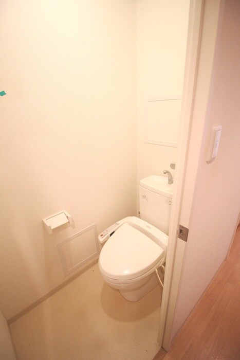 物件内観写真10　(トイレ)