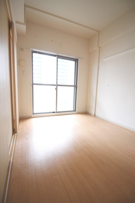 物件内観写真15　(収納)