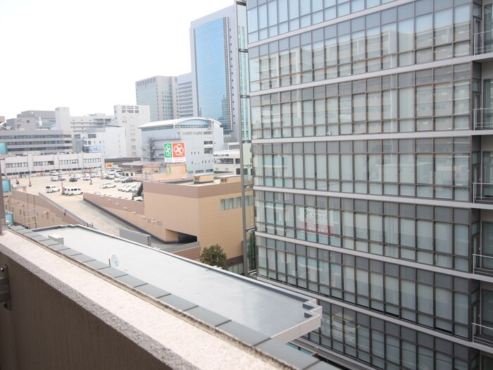 物件内観写真17　(室内からの展望)