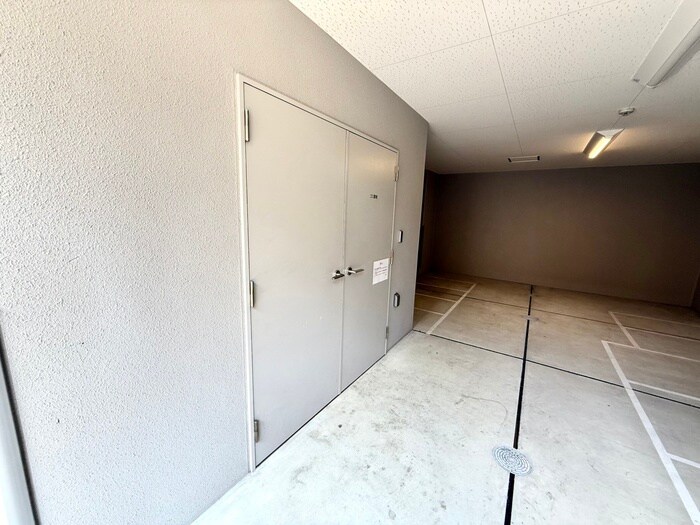 物件外観写真6　(建物設備)