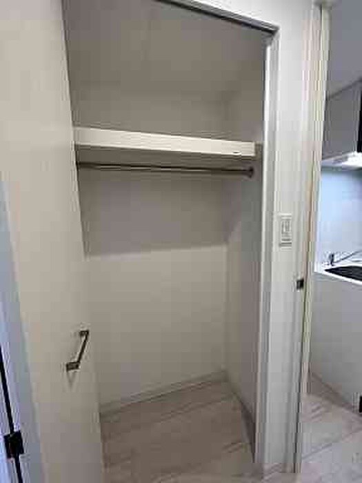 物件内観写真15　(収納)