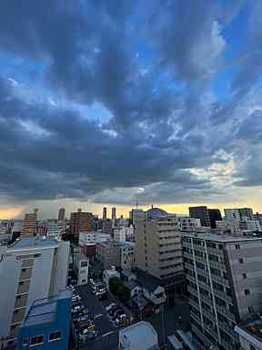 物件内観写真21　(室内からの展望)