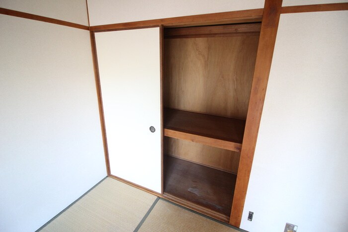 物件内観写真16　(収納)