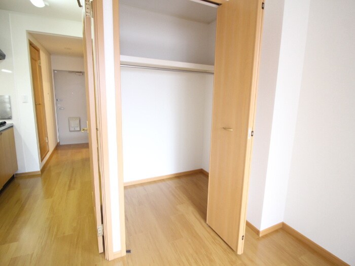 物件内観写真13　(収納)