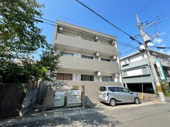 物件外観写真3　(外観写真)