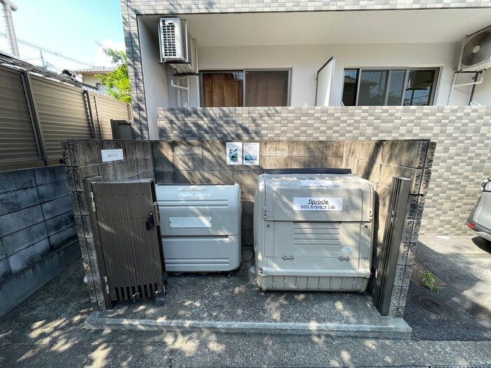 物件外観写真6　(建物設備)