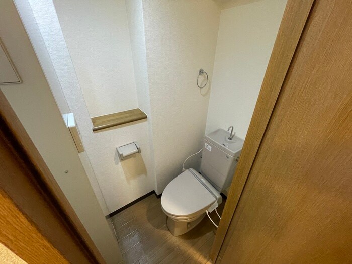 物件内観写真12　(トイレ)