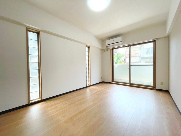 物件内観写真14　(居室)