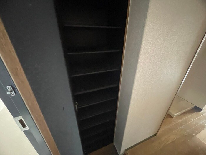 物件内観写真17　(靴箱)