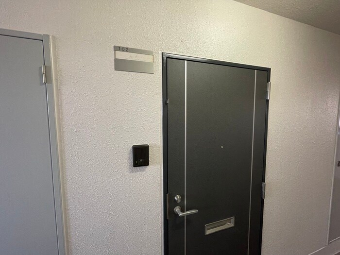 物件内観写真21　(玄関)