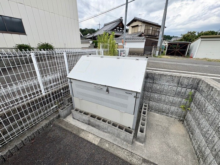 物件外観写真4　(建物設備)