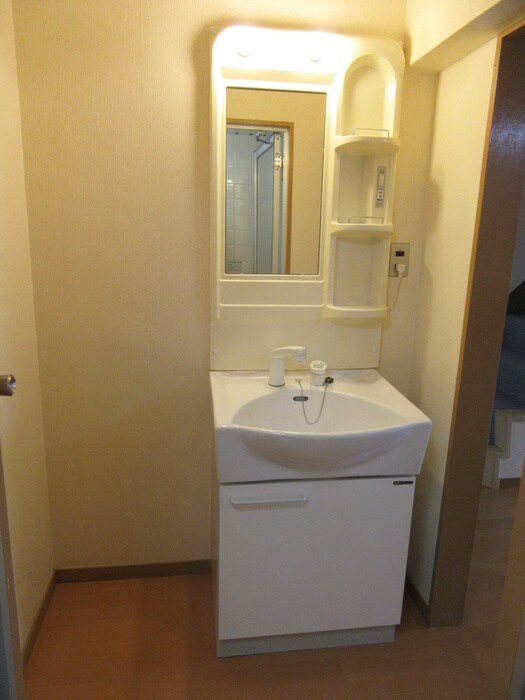 物件内観写真15　(洗面)