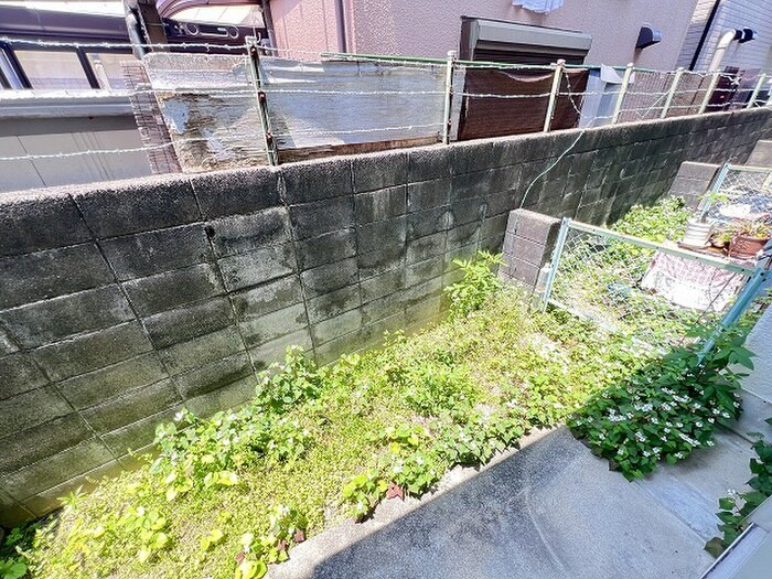 物件内観写真15　(洗濯機置場)