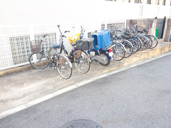 駐輪場