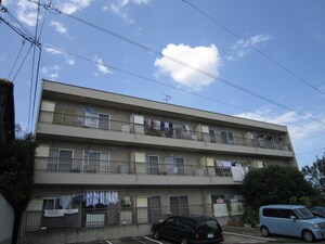 青池マンション外観写真