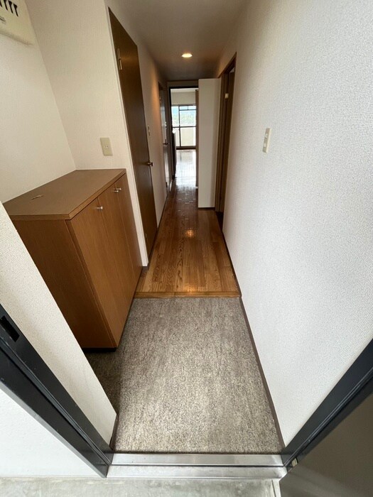 物件内観写真20　(玄関)