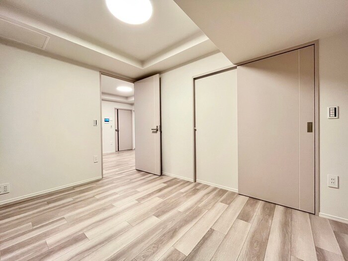 物件内観写真9　(居室)