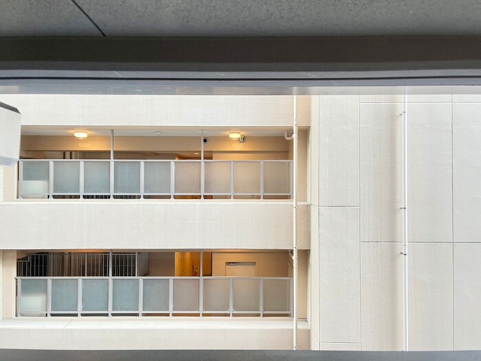 物件内観写真18　(室内からの展望)