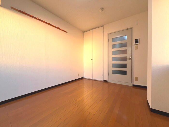 物件内観写真14　(居室)