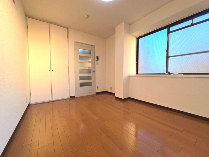 物件内観写真17　(居室)