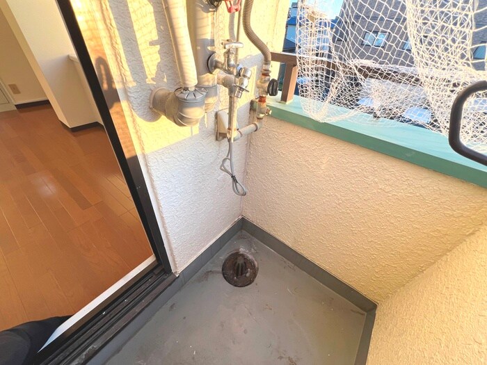 物件内観写真19　(洗濯機置場)