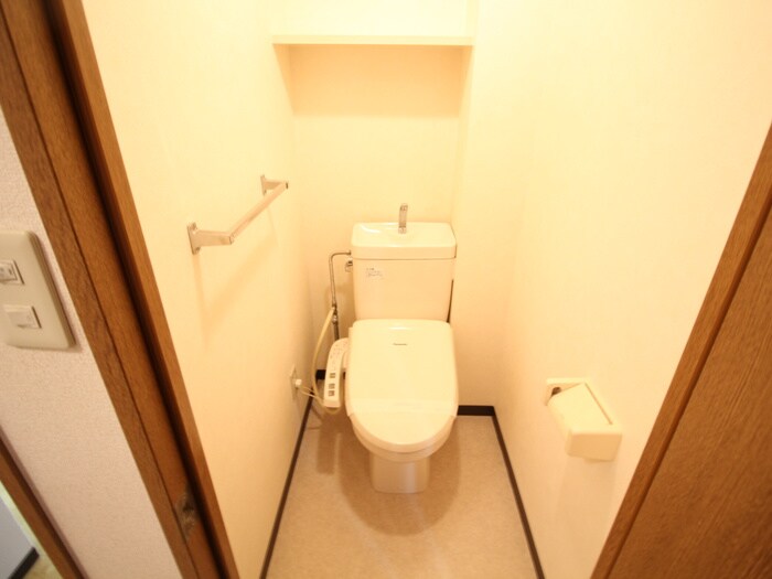 物件内観写真15　(トイレ)