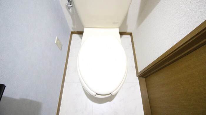 物件内観写真13　(トイレ)