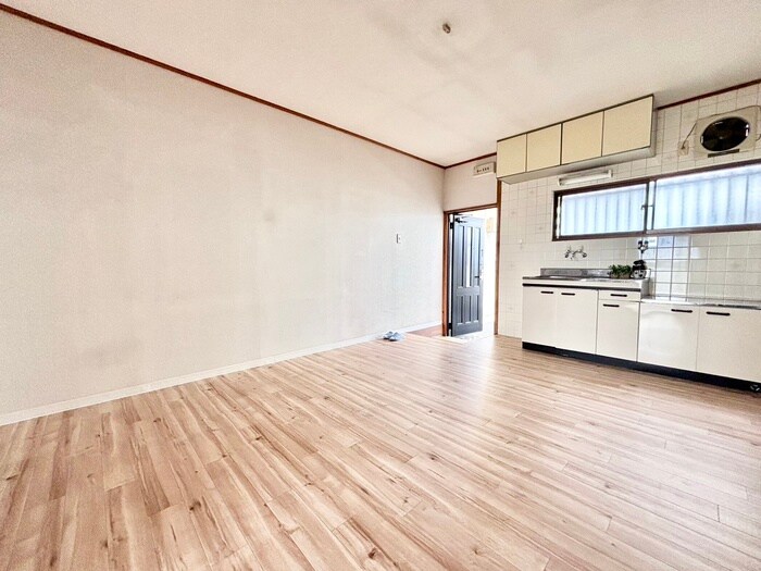 物件内観写真7　(居室)