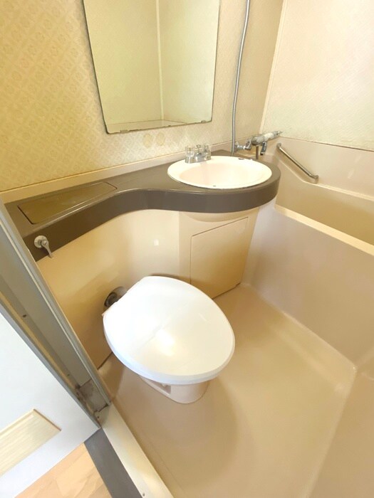 物件内観写真10　(トイレ)