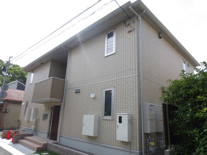 物件外観写真2　(外観写真)