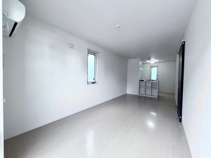 物件内観写真6　(居室)