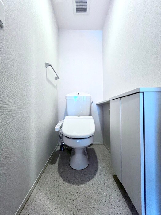 物件内観写真12　(トイレ)