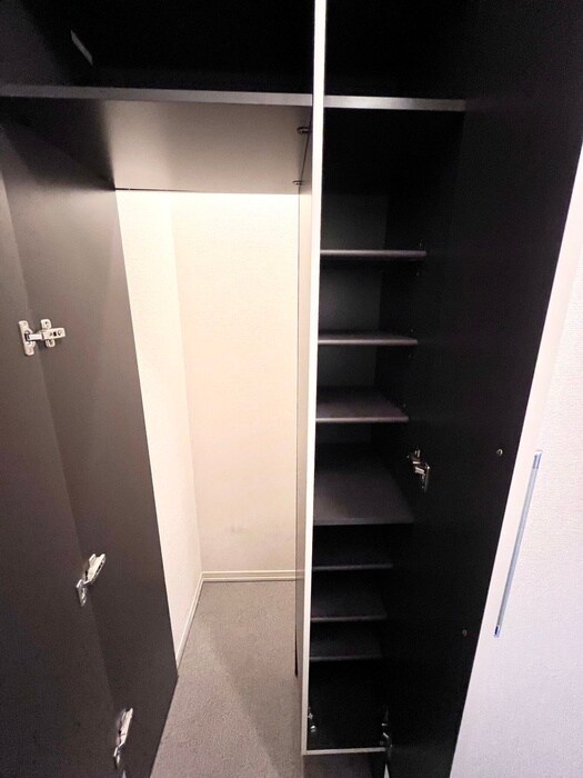 物件内観写真14　(靴箱)