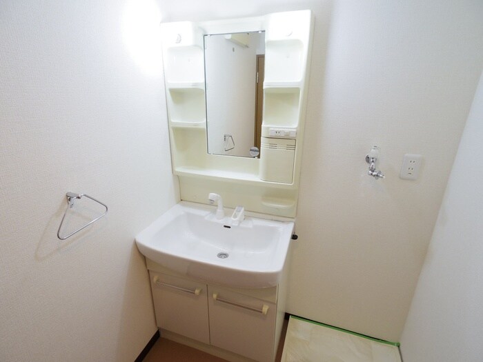 物件内観写真11　(洗面)