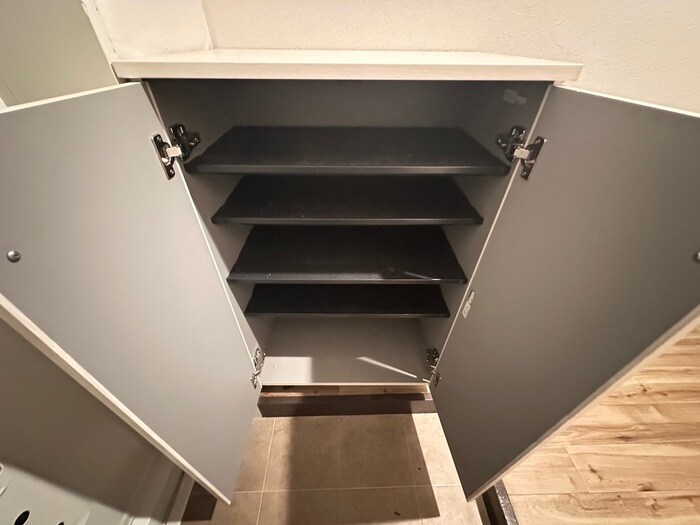 物件内観写真17　(靴箱)