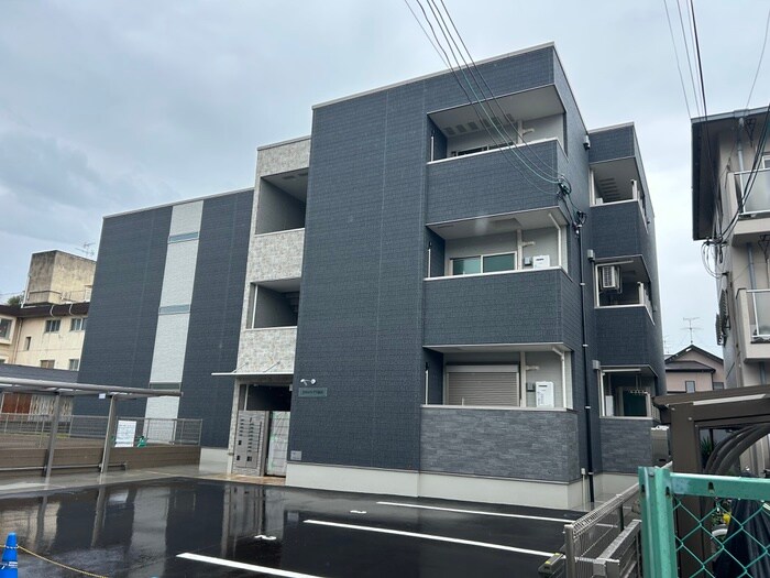 グランハイツ西喜の物件外観写真