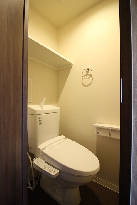 物件内観写真9　(トイレ)