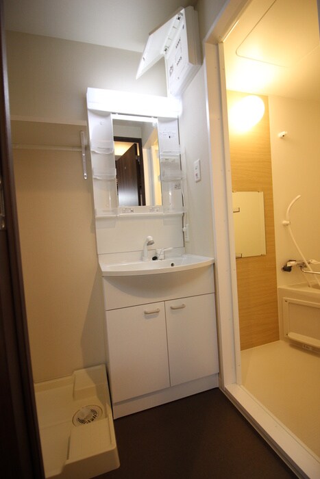 物件内観写真12　(洗面)