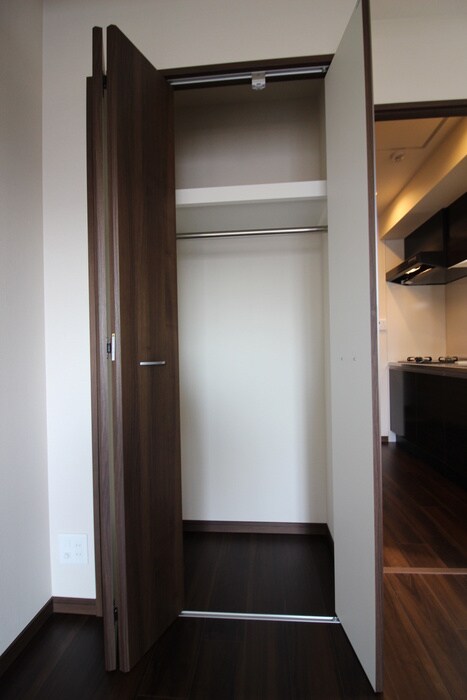 物件内観写真15　(収納)