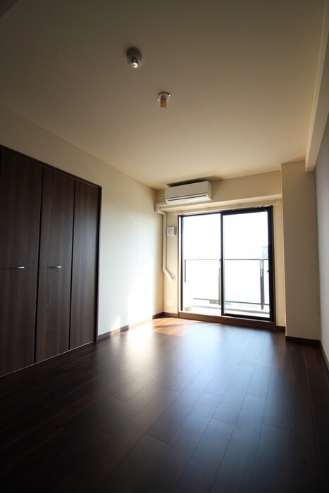 物件内観写真19　(居室)