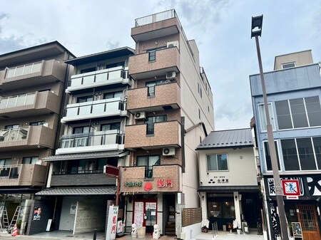 正中ビル外観写真
