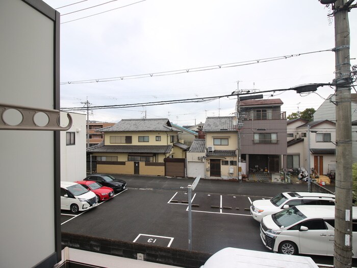 物件内観写真15　(室内からの展望)