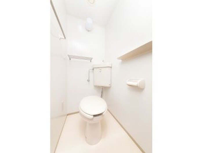 物件内観写真7　(トイレ)