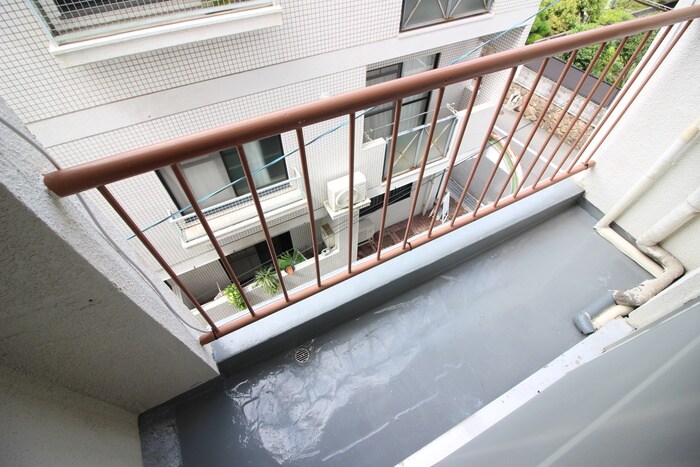 物件内観写真16　(ベランダ・バルコニー)