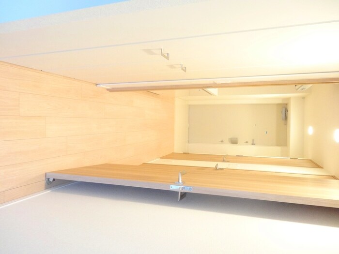 物件内観写真15　(廊下)