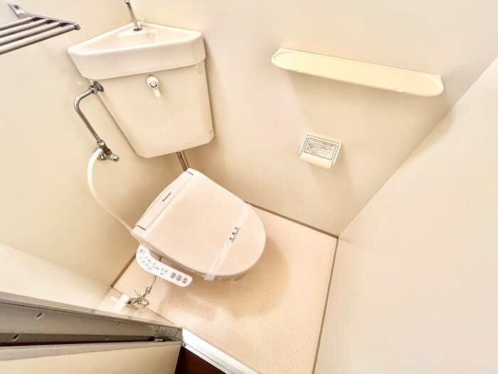 物件内観写真14　(トイレ)